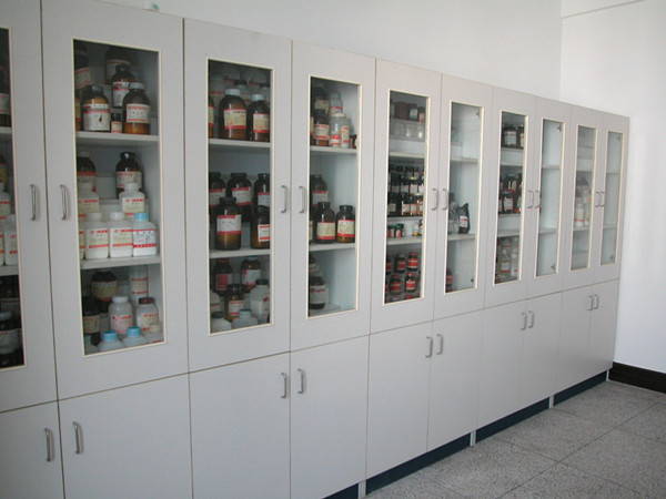 实验室药品柜